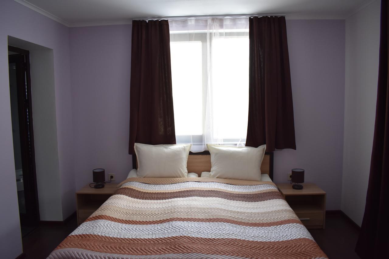 Hotel Bavaria House à Govedartsi Extérieur photo