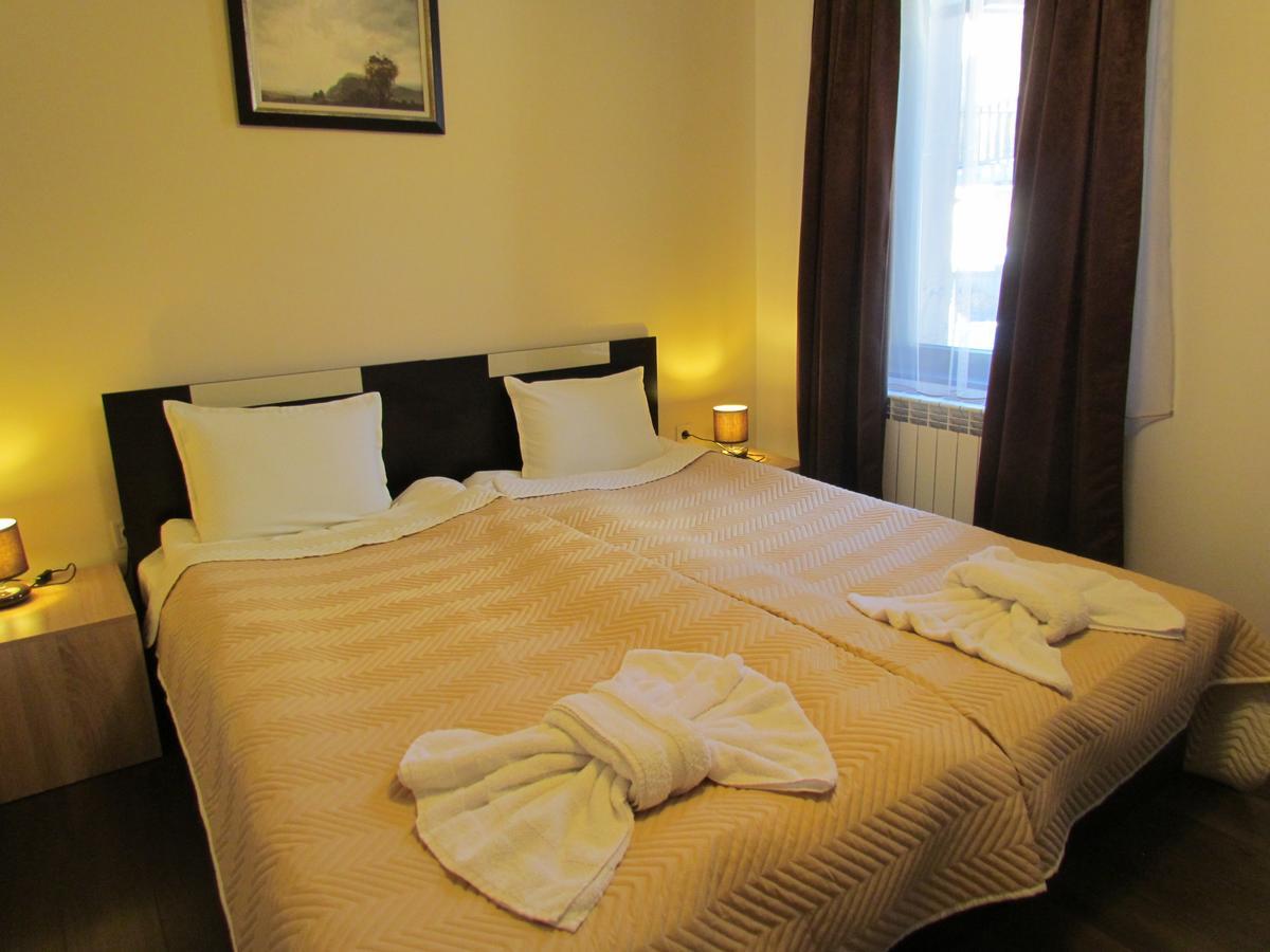 Hotel Bavaria House à Govedartsi Extérieur photo