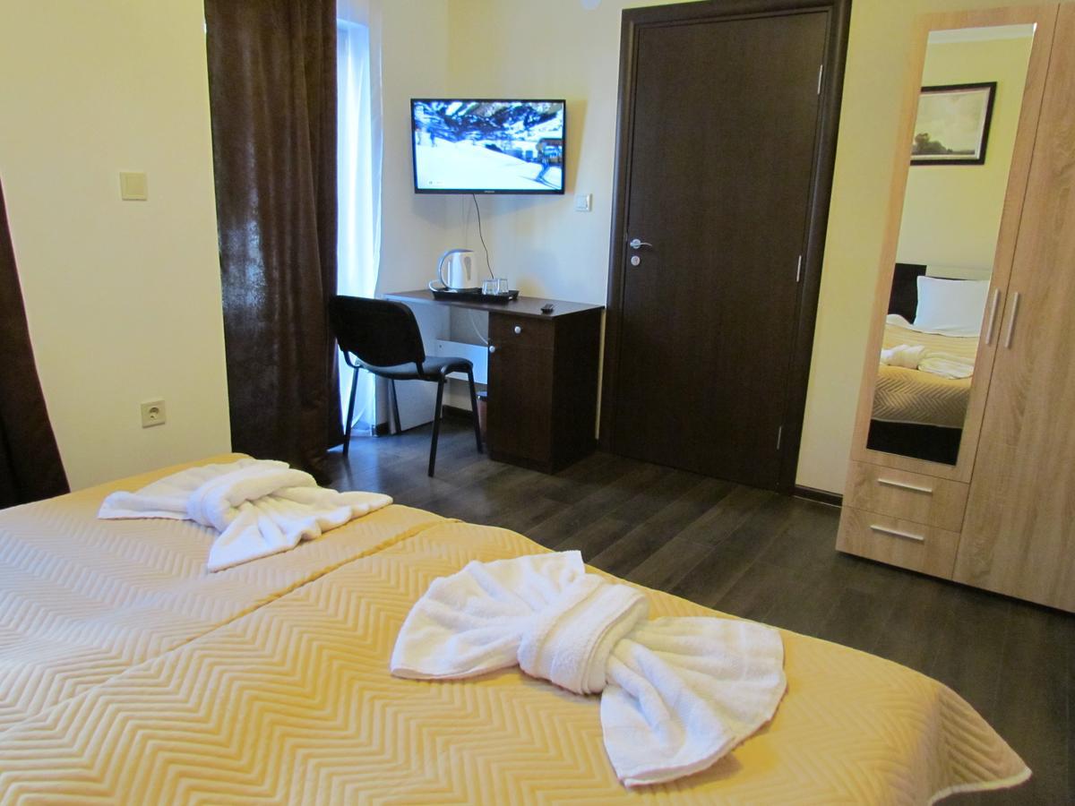 Hotel Bavaria House à Govedartsi Extérieur photo