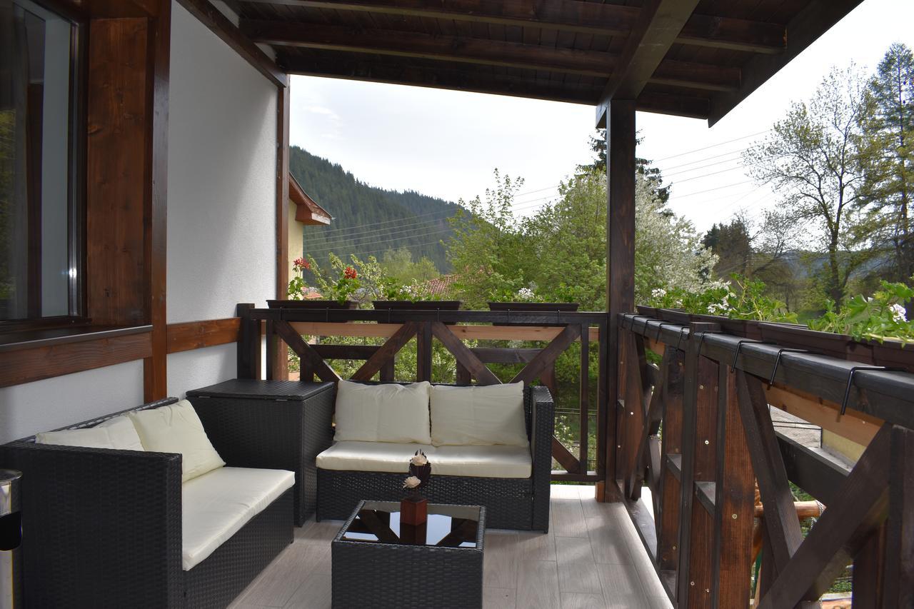 Hotel Bavaria House à Govedartsi Extérieur photo